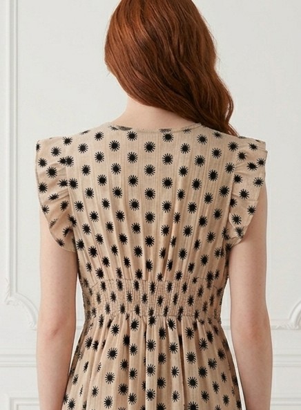 Vestido Estampado Soles con Escote V y Volantes - Beige - Imagen 3
