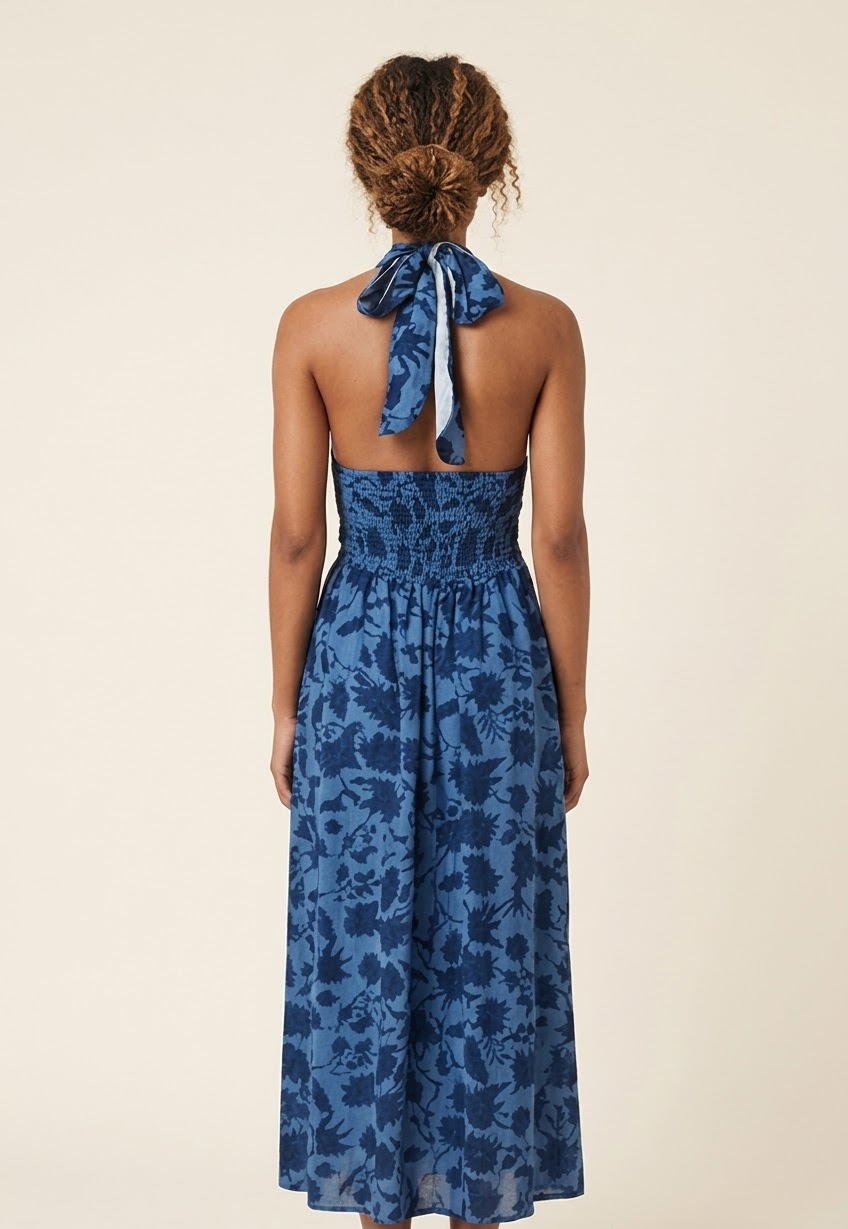 Vestido Largo Azul Midi/Maxi Escote, Halter y Espalda Descubierta. Estampado Floral - Imagen 4