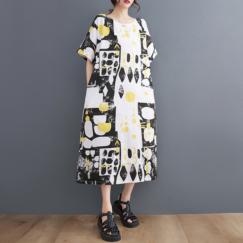 Vestido Largo Oversize de Estilo Artístico y Abstracto - Imagen 5