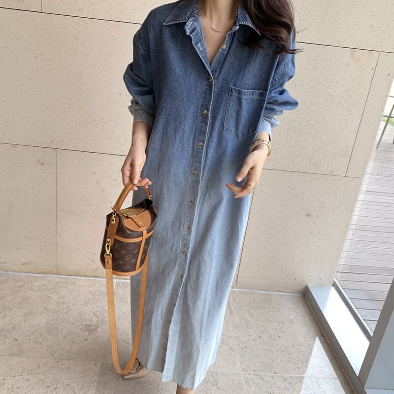 Camisa Vestido Largo Vaquero Denim con Efecto Degradado Ombré y Corte Holgado - Imagen 5