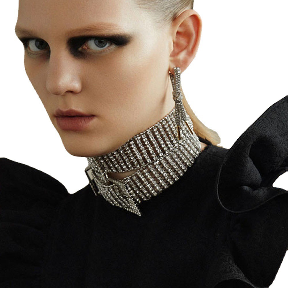 Gargantilla Choker Ancha de Cristal Brillante con Doble Hebilla | Estilo Glam Punk / High Fashion - Imagen 2